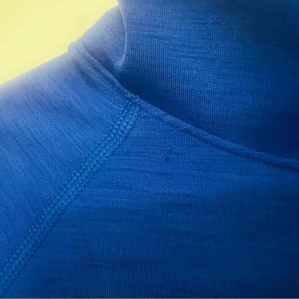 UNDER ARMOUR long sleeve active wear women’s, breathable - Picture 2 of 6